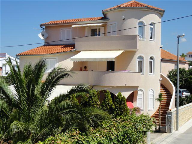 Apartments Sljuka Pirovac Exterior foto